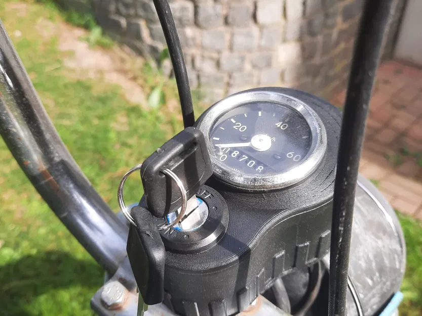 Kryt tachometru cho Babettu 210 với hộp điều khiển - Image 1