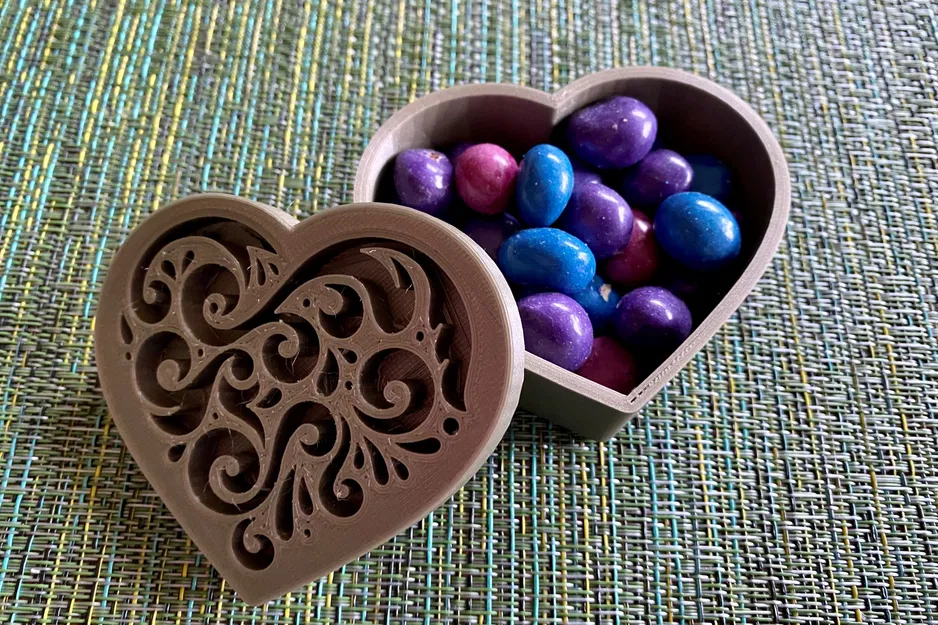 Hộp quà hình trái tim cho ngày Valentine - Image 1