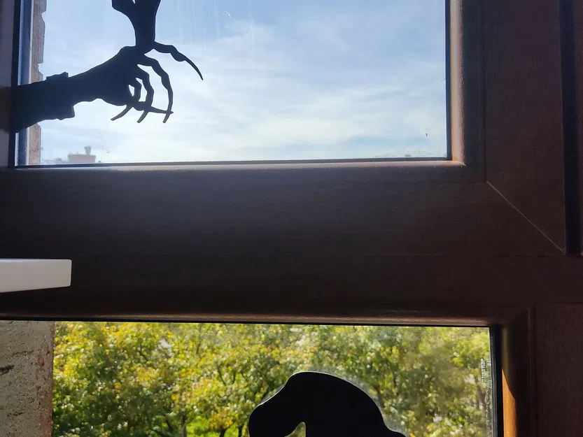 Trang trí cửa sổ Oogie Boogie từ Nightmare Before Christmas - Image 3