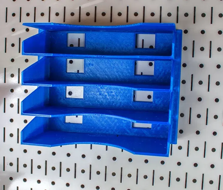 Giá đỡ lưu trữ phụ tùng Daiso tiện lợi và hiệu quả - Image 3