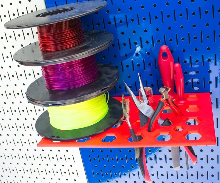 Giá đỡ kệ cho bảng điều khiển kim loại Wall Control - Image 2