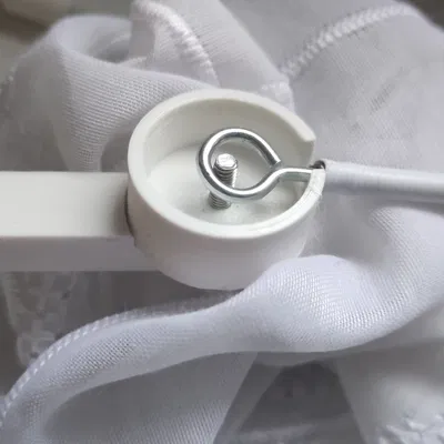 Dây treo rèm với thiết kế gắn kết chắc chắn