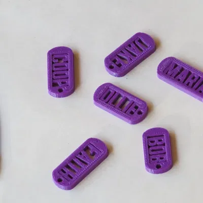 Thẻ tên 3D cho học sinh trong lớp học