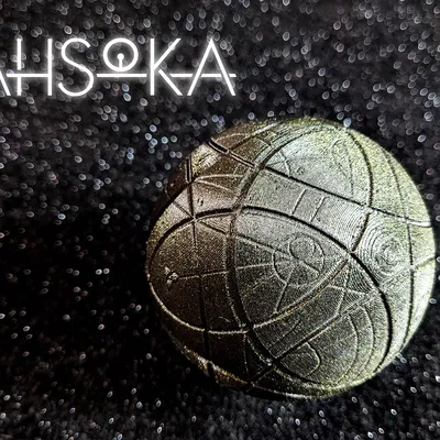 Bản đồ sao Ahsoka với giá đỡ độc đáo từ Star Wars