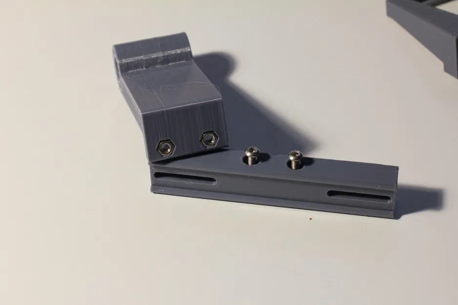 Giá đỡ camera an ninh ArloQ in 3D treo tường - Image 4