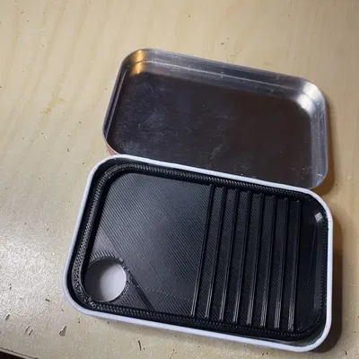 Khay giữ linh kiện và khay ghim Altoid