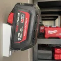 Giá đỡ pin Milwaukee M18 cho xe hơi và tường - Thumbnail 1