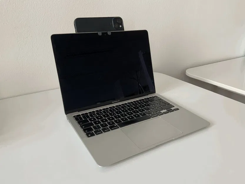 Giá đỡ iPhone 14 cho màn hình MacBook Air M1 - Image 1