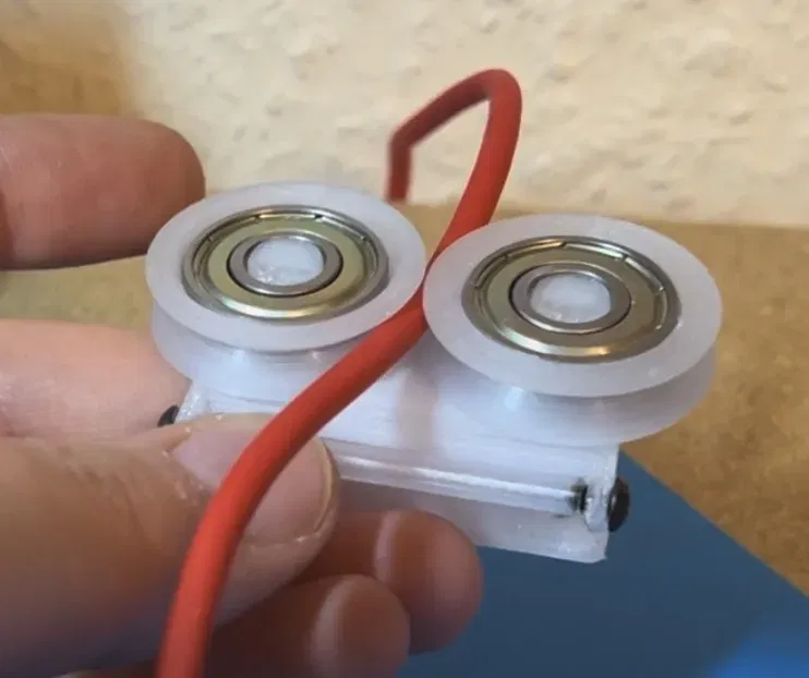 Rô lê dây cáp gắn cạnh bàn tiện lợi - Image 2