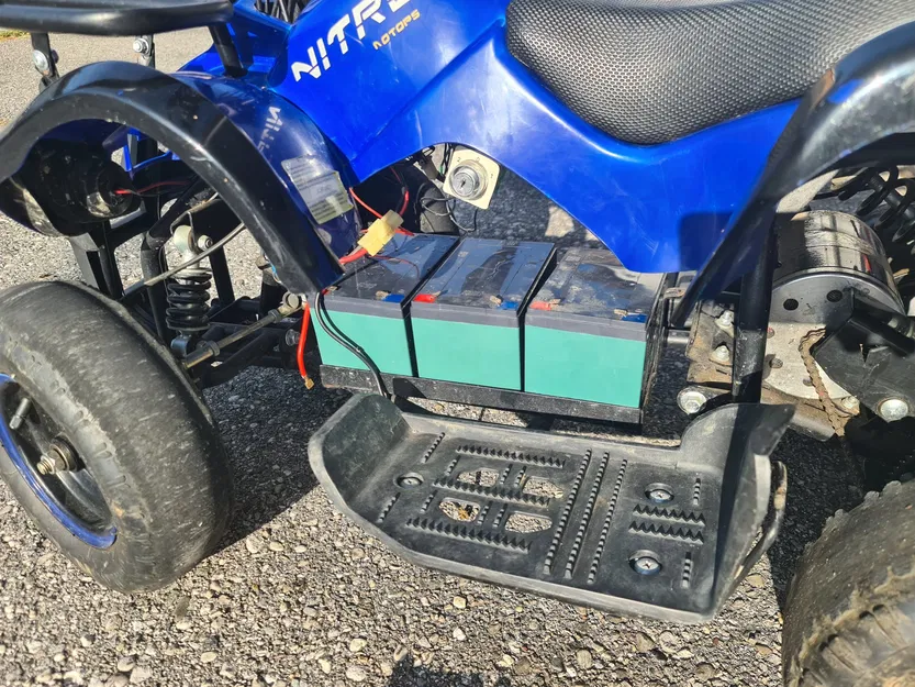 Giá đỡ thay thế pin Bosch 36V cho xe đồ chơi và xe điện - Image 4