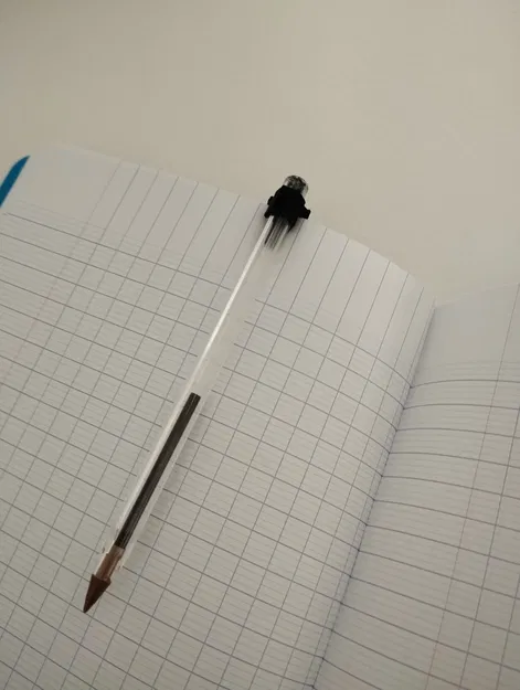 Giá đỡ bút bic đa năng kiêm đánh dấu sách - Image 4