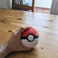Quả cầu Poké với thiết kế mở và bên trong chi tiết - Thumbnail 1