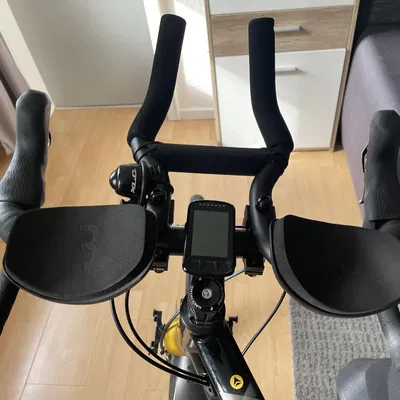 Giá đỡ tay lái cho xe đạp triathlon