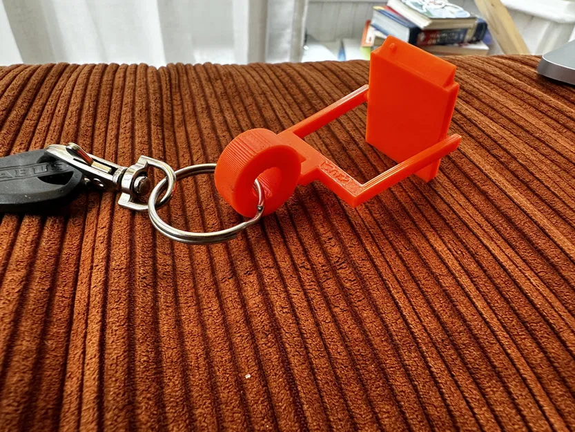 Móc khóa Prusa với chức năng lật bàn in độc đáo - Image 1