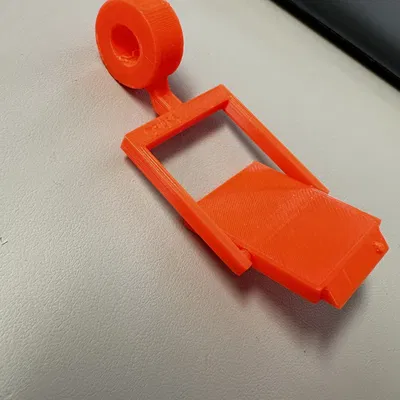 Móc khóa Prusa với chức năng lật bàn in độc đáo