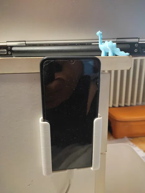 Giá đỡ điện thoại gắn tường và chân sạc - Image 2