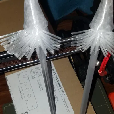 Bút Gnome cho cuộc thi bút và bút chì