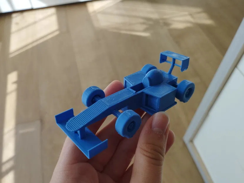 Xe đua Formula 1 nhỏ làm từ TinkerCad - Image 2