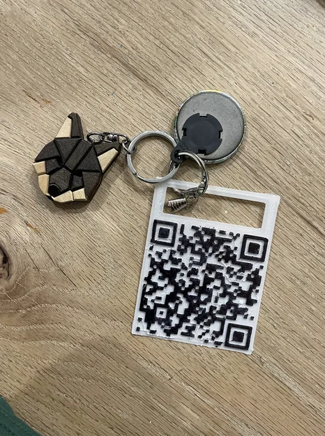 Móc khóa mã QR Rick Roll độc đáo - Image 1