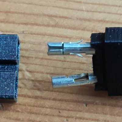 Cáp điều khiển Carrera First sửa chữa với đầu nối mới