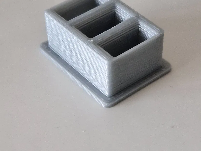 Giá đỡ cho phụ kiện USB tiện lợi - Image 1