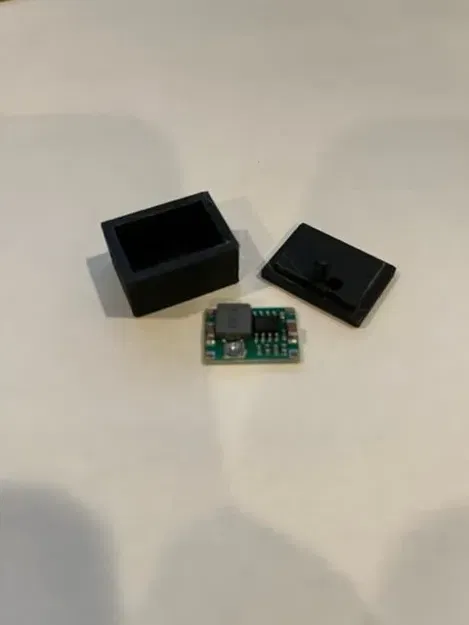 Mô đun chuyển đổi nguồn Mini360 3A DC 3.3V 5V 9V 12V - Image 1