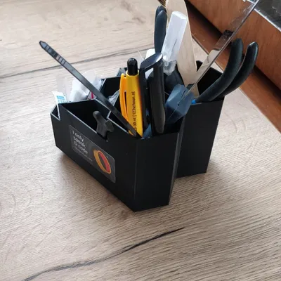 Giá đỡ bút tổ ong nhỏ gọn cho bàn làm việc