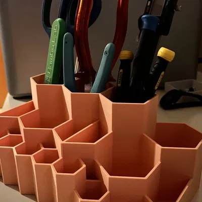 Giá đỡ tổ chức đồ dùng lớn cho không gian làm việc