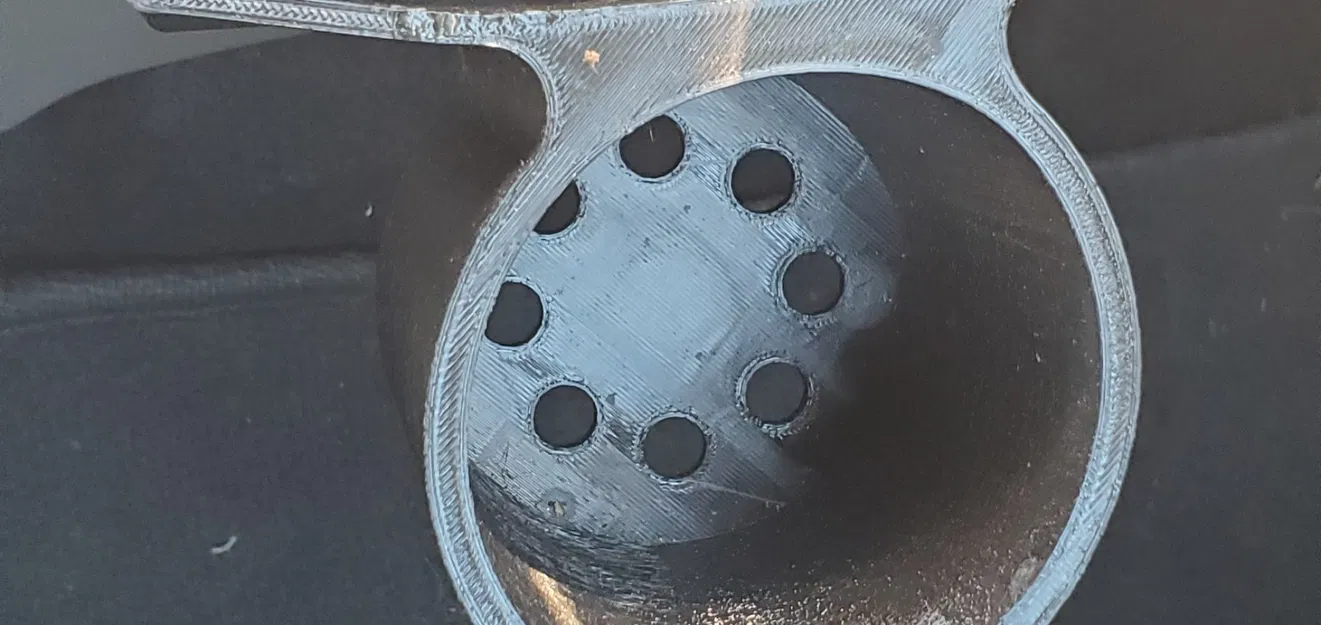 Giá đỡ đồ dùng cần thiết cho ô tô - Image 2