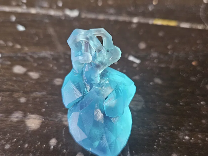 Dây chuyền hình trái tim phong cách Low Polly - Image 1