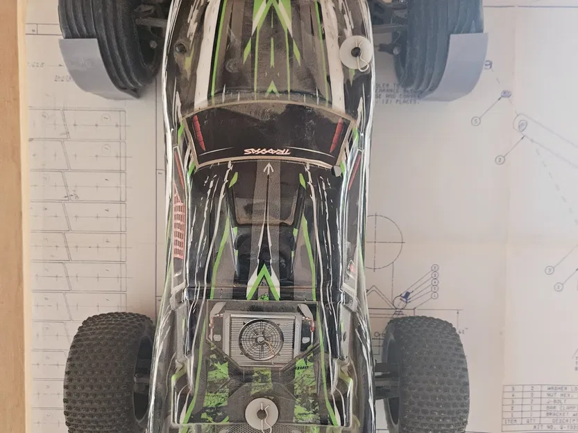 Giá đỡ ô tô điều khiển từ xa treo tường - Image 2