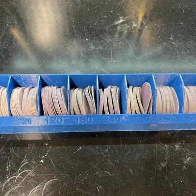 Giá đỡ đĩa chà nhám 2" với 8 ngăn lưu trữ