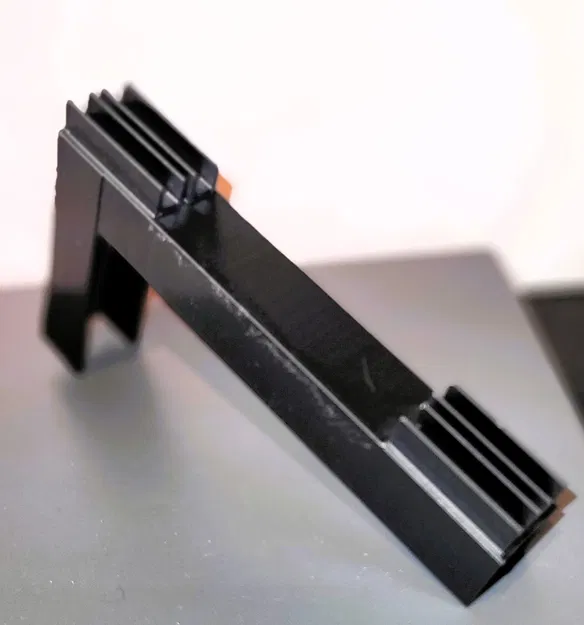 Giá đỡ cáp USB cho đèn ring light và webcam trên màn hình PC - Image 1