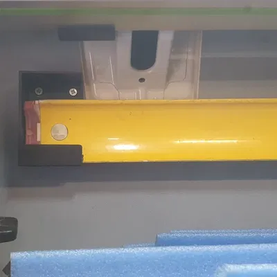 Giá đỡ mức Big Stabila R-300 cho xe hơi