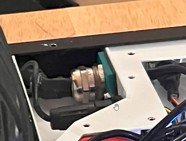 Cáp gland 20mm cho cổng 6 pin molex trên Floatboxx - Image 1