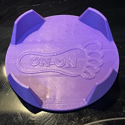 Đế giữ ly On-On Foot cho câu lạc bộ Hash House Harriers