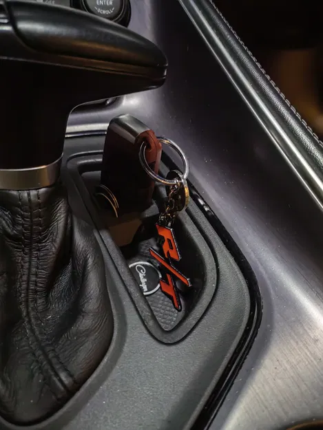 Giá đỡ chìa khóa và đồng xu cho Dodge Challenger - Image 1