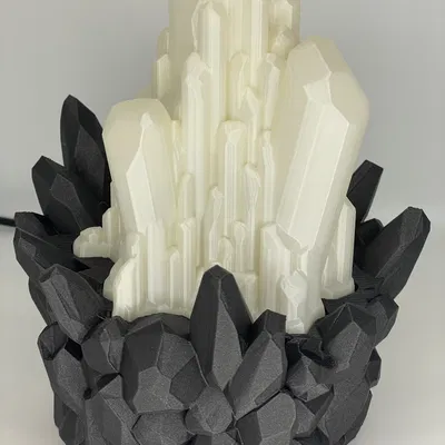 Đèn LED RGB hình tinh thể lớn hơn