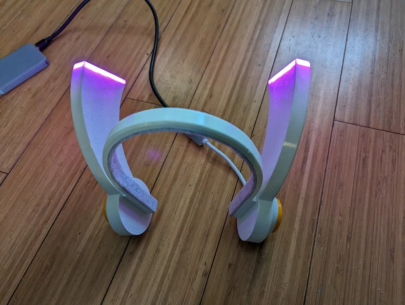 Mũ bảo hiểm robot Susie từ trò chơi Kirby với Arduino lập trình... - Image 2