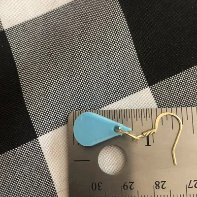 Bông tai giọt mưa thiết kế độc đáo từ Tinkercad