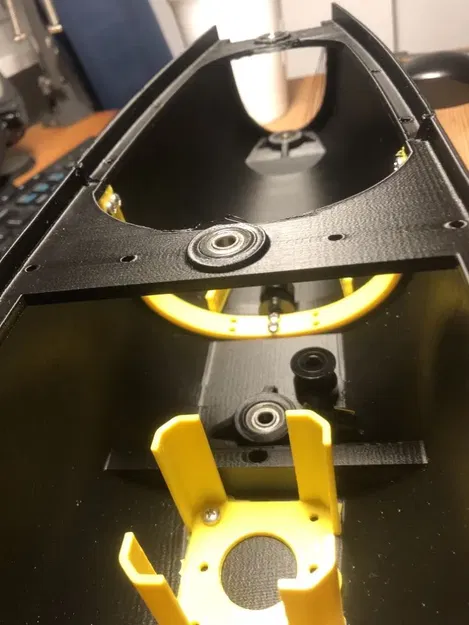 Yacht buồm điều khiển từ xa "Black Pike - Image 2