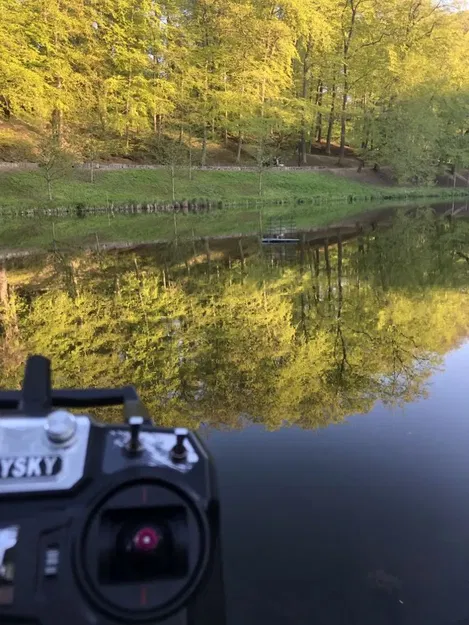 Yacht buồm điều khiển từ xa "Black Pike - Image 18