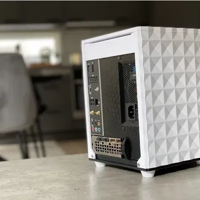 Vỏ máy tính ITX kiểu "Chimney" 9.7L
