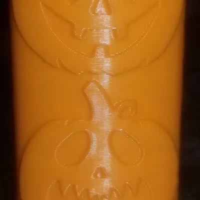 Vỏ bật lửa Bic trang trí hình đèn Jack o Lantern