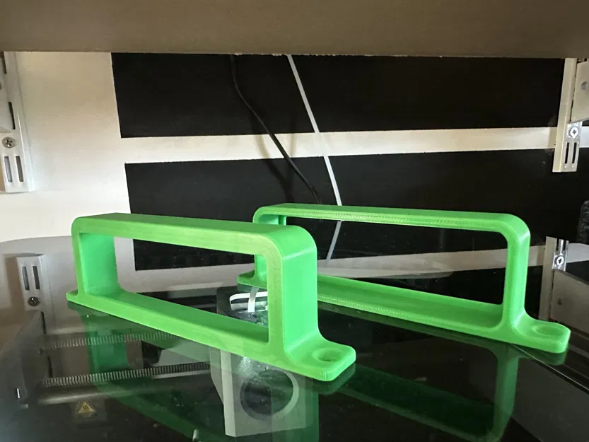 Giá đỡ sạc tường 6 cổng gắn vít - Image 2