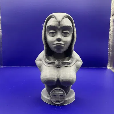 Tượng bán thân Raven trong Teen Titans