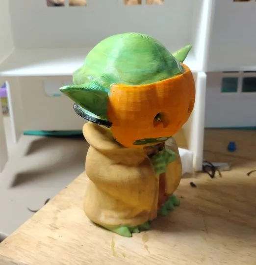 Mặt nạ bí ngô của Yoda cho Halloween - Image 1