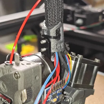 Giá đỡ cáp dài cho đầu in VZ CNC