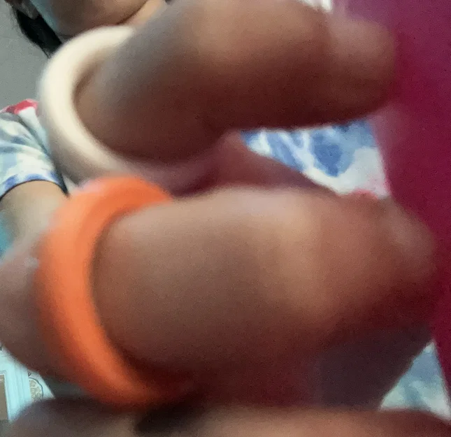 Nhẫn fidget vui nhộn của Casey - Image 2