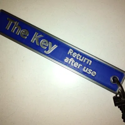 Thẻ chìa khóa lớn "The Key" cho chìa khóa không ai trả lại